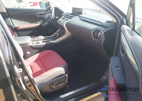 2019 Lexus Nx 300 z USA, uszkodzony, nr VIN JTJYARBZ2K2134318